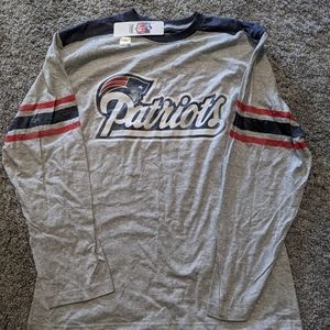 Mens patriots long sleeve brand new
